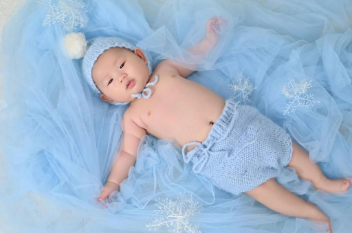 凤城孕妇三个月肚子多大